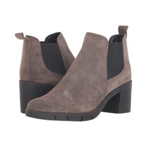 NWT The Flexx - Speakout